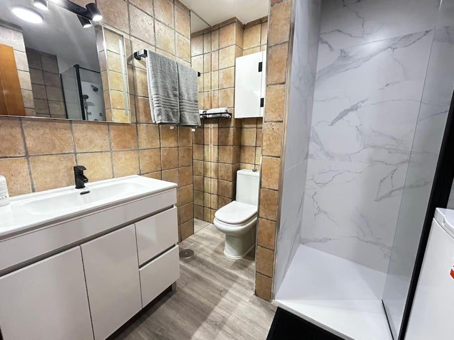 Apartamento Amueblado En El Centro De מדריד מראה חיצוני תמונה